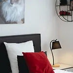 فيلة Cazenn Salir Do Porto - House *