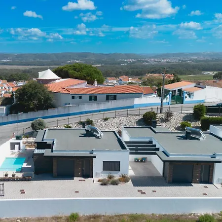 فيلة Cazenn Salir Do Porto - House